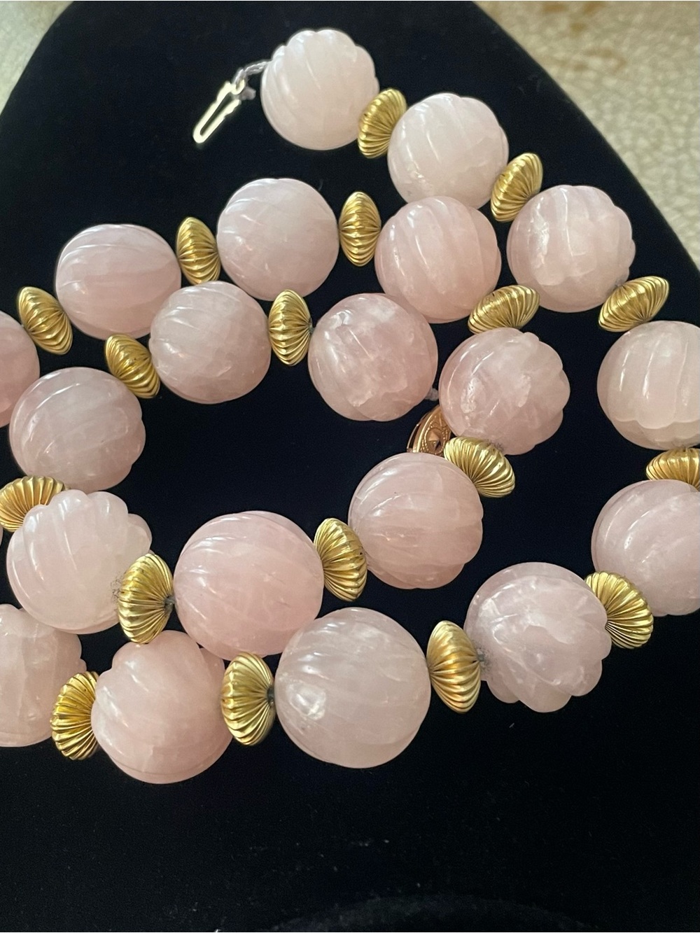 Pink Rose Quartz Beaded Necklace with Gold Accents vintage 80s
